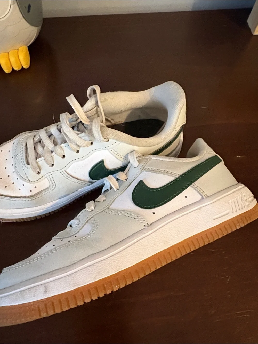 Nike low top